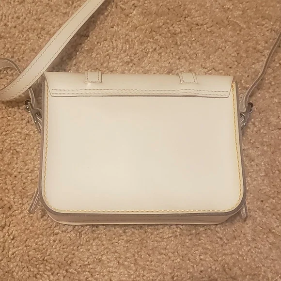 Dr martens white crossbody bag - Picture 3 of 3